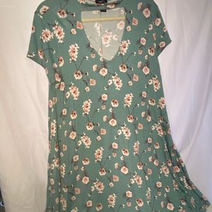 Floral peekaboo dress